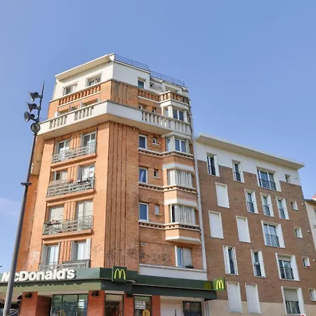 Apartment Cosy A 1min A Pied Du Metro Porte Des Lilas Paris