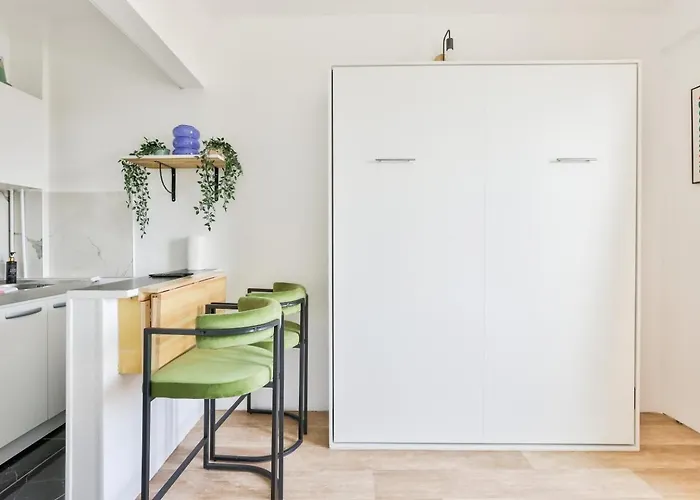 Apartment Cosy A 1min A Pied Du Metro Porte Des Lilas *